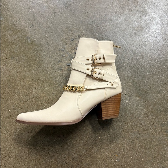 Matisse Cream Ankle Boots with Gold Chain Detail - Picture 3 of 3